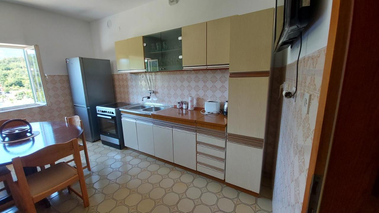 Holiday Home Zvecanje Exterior foto